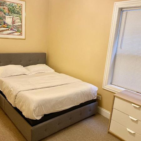 Entire Modern 2 Bedroom Apartment Chicago Esterno foto
