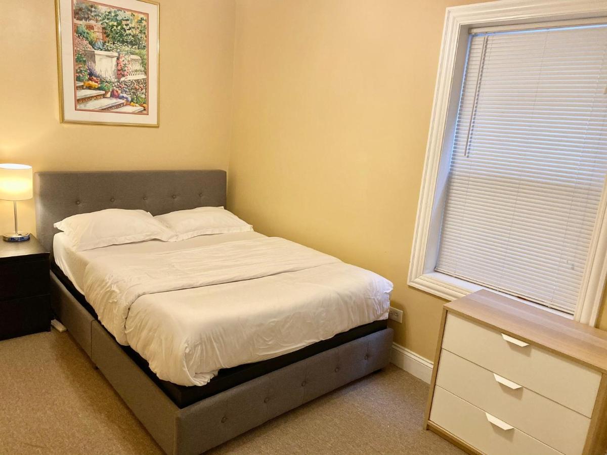 Entire Modern 2 Bedroom Apartment Chicago Esterno foto