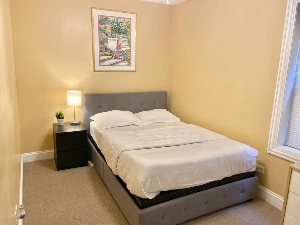 Entire Modern 2 Bedroom Apartment Chicago Esterno foto