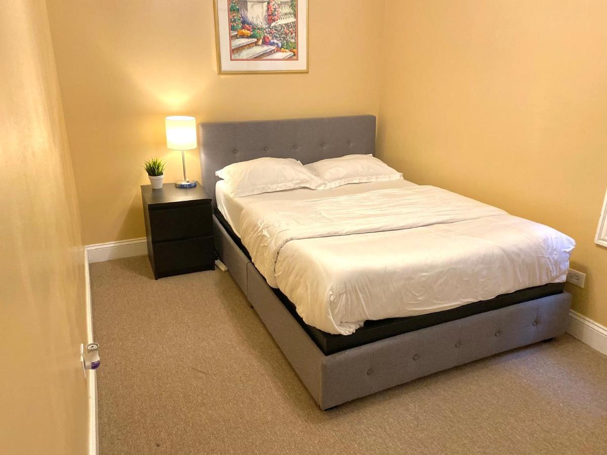 Entire Modern 2 Bedroom Apartment Chicago Esterno foto